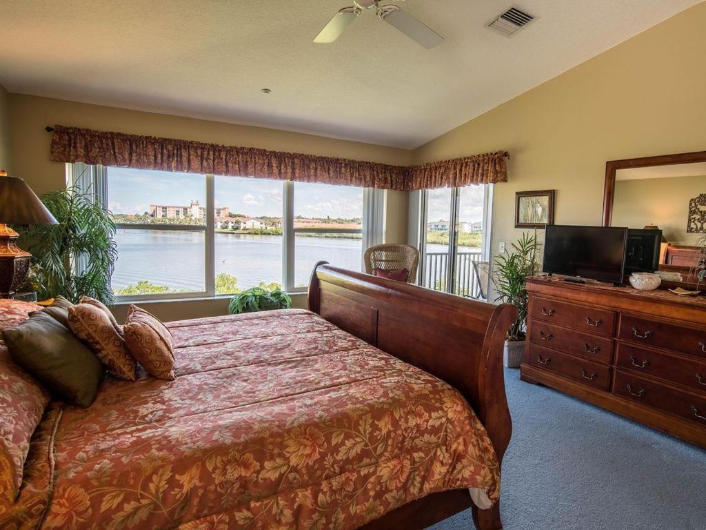 Gulf Retreat 2: Magnificent Water Views, Steps To Beach, None Cleaner, None Nicer! Clearwater Beach Exterior photo